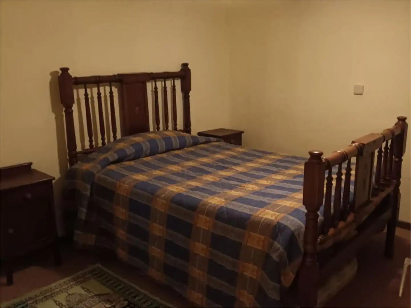 Casa adosada en venta en Calle Cruzada, 15, Puente la Reina de Jaca Habitación de Casa adosada en venta en Puente la Reina de Jaca con Calefacción, Amueblado y Balcón