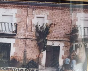 Vista exterior de Casa adosada en venda en Venialbo