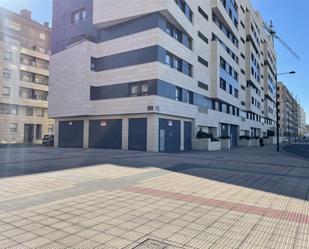 Vista exterior de Local de lloguer en  Logroño