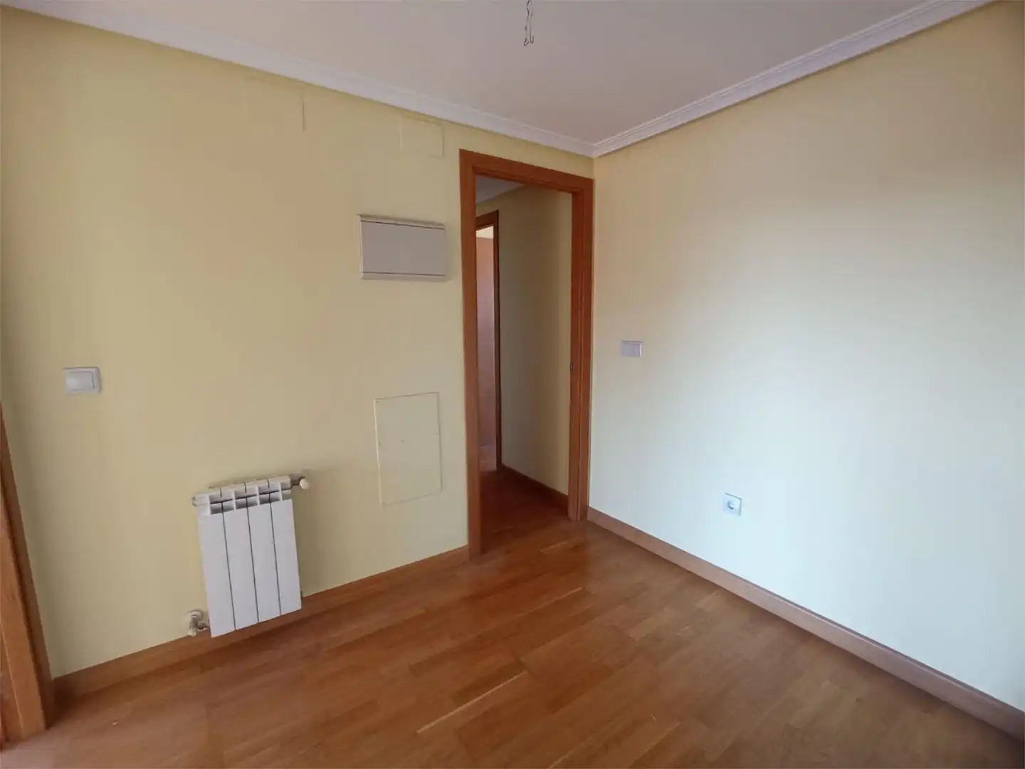 Piso en venta en Calle Los Chopos, 3, Santa Rosa - Valdeolleros Habitación de Piso en venta en Córdoba Capital con Aire acondicionado, Terraza y Piscina