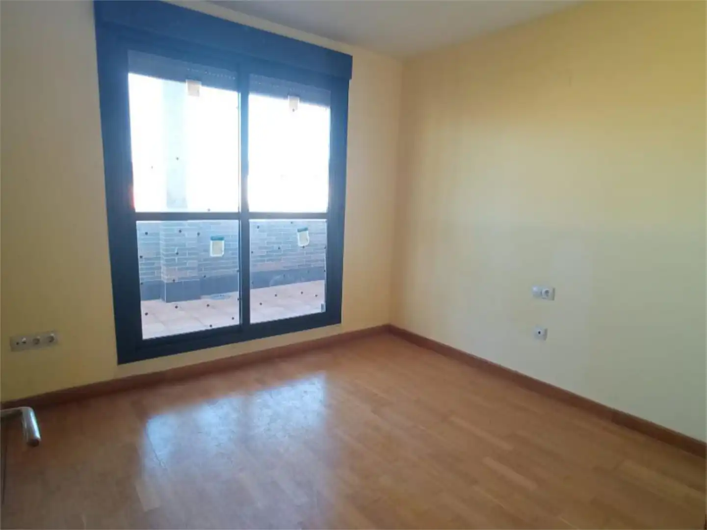 Piso en venta en Calle Los Chopos, 3, Santa Rosa - Valdeolleros Habitación de Piso en venta en Córdoba Capital con Aire acondicionado, Terraza y Piscina