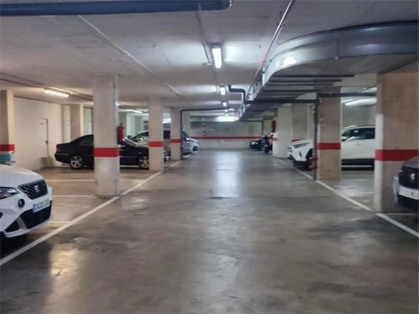 Piso en venta en Calle Los Chopos, 3, Santa Rosa - Valdeolleros Parking de Piso en venta en Córdoba Capital con Aire acondicionado, Terraza y Piscina
