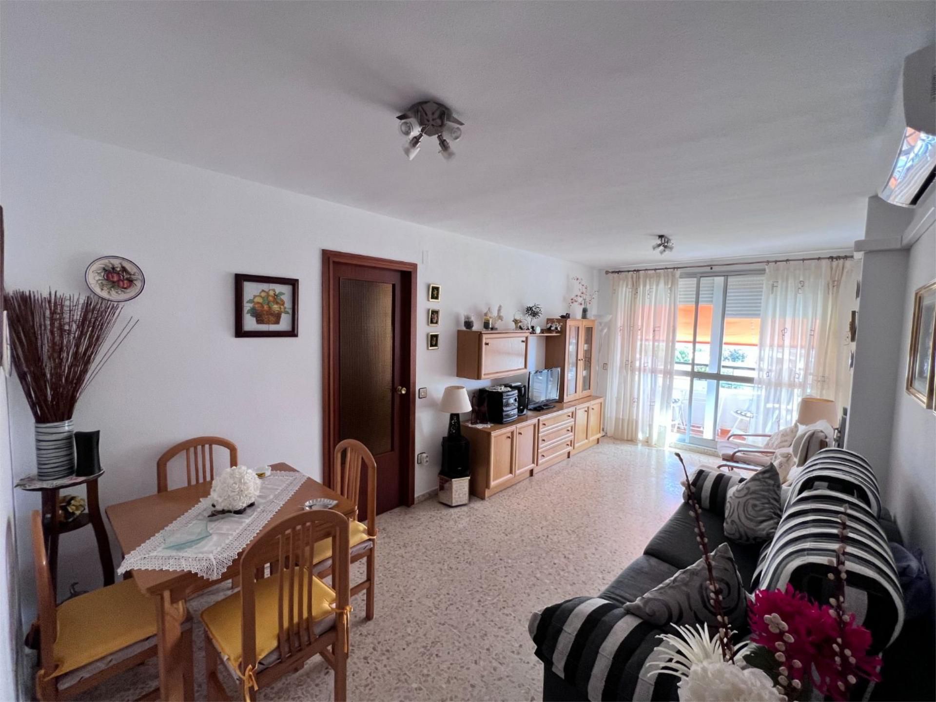 Living room of Flat for sale in Almonte  with Air Conditioner, Terrace and Balcony