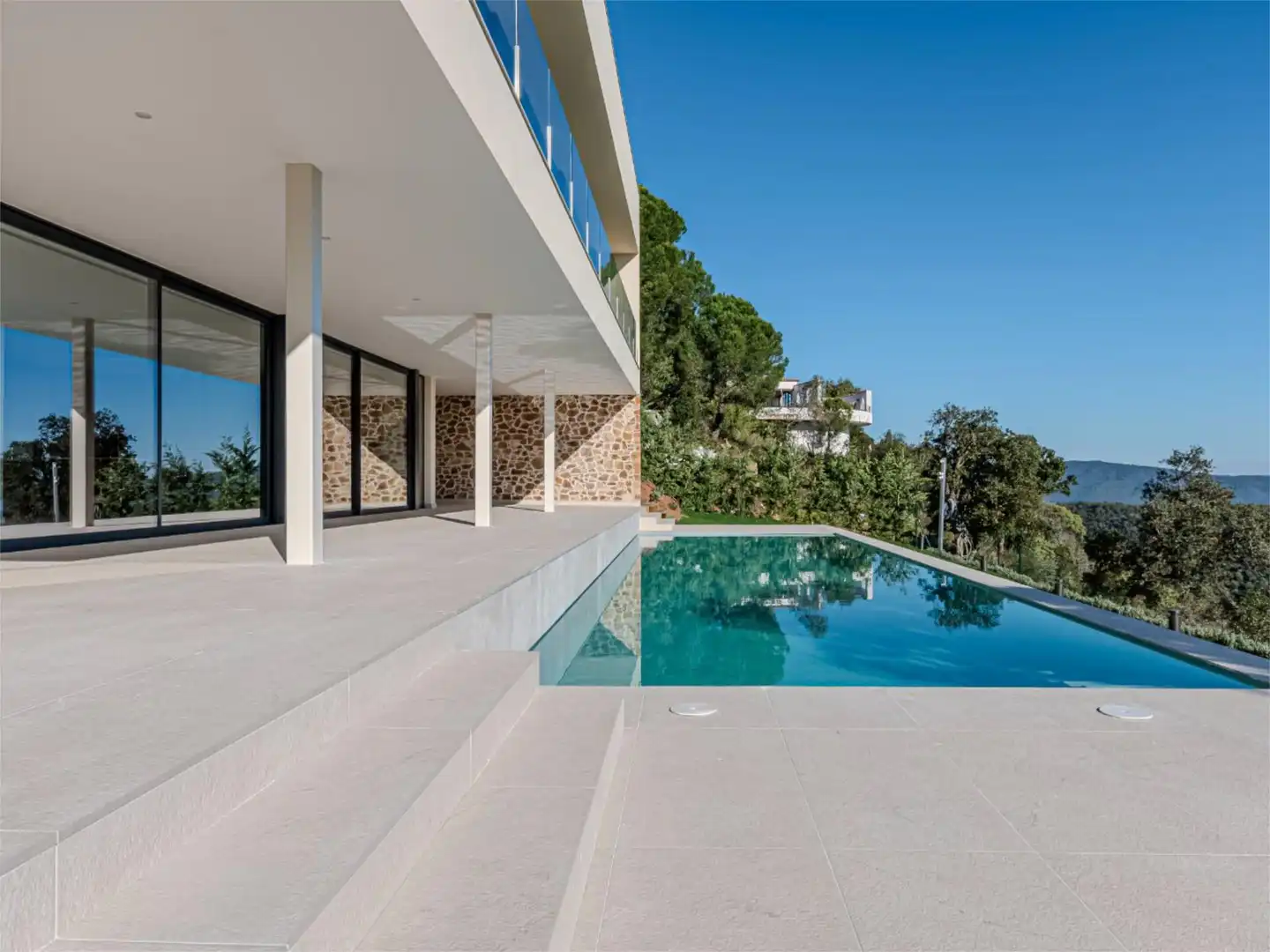Swimming pool of Flat for sale in Castell d'Aro, Platja d'Aro i s'Agaró  with Air Conditioner, Heating and Private garden