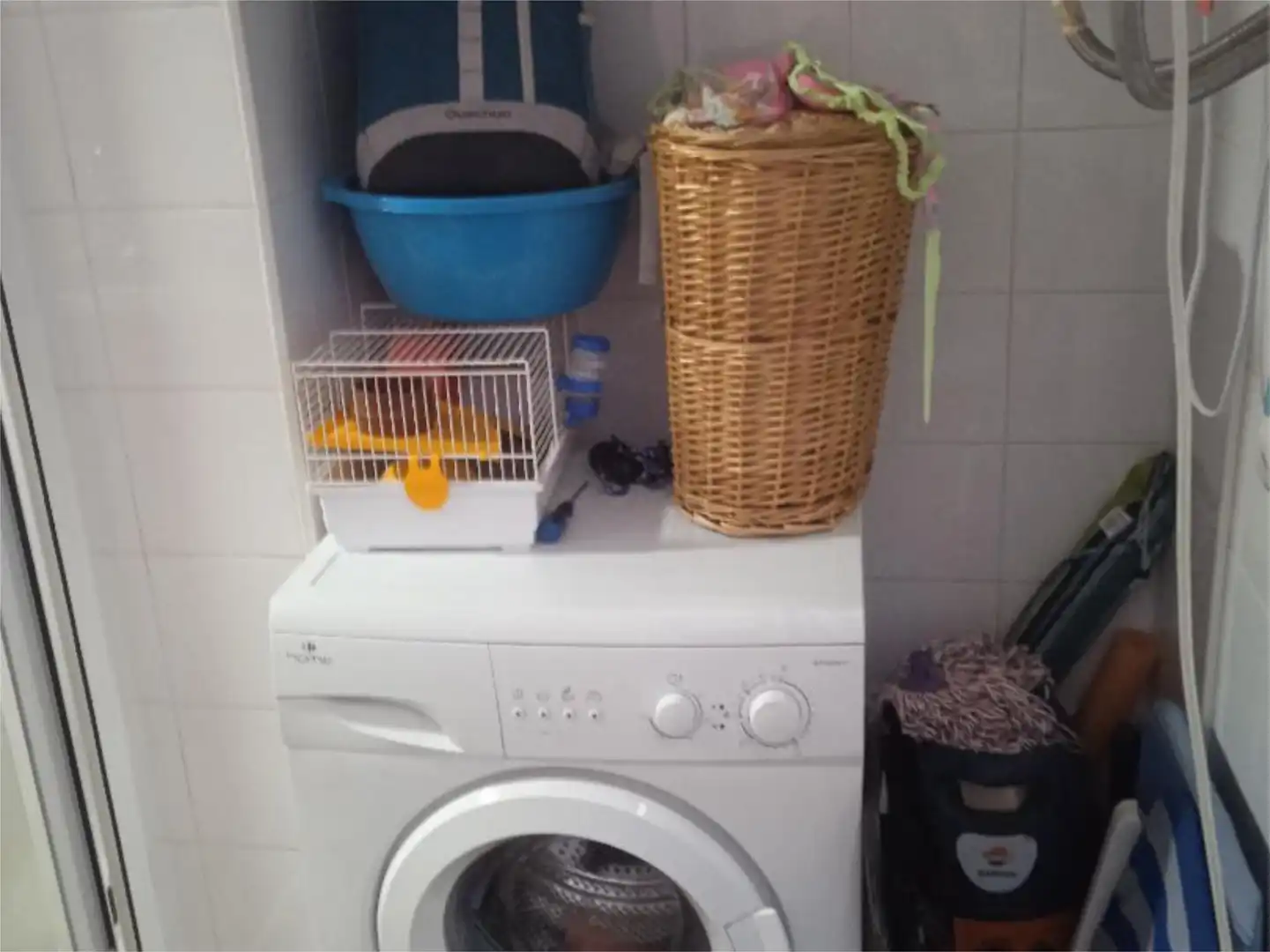 Room in Avenida de Gregorio Prieto, 6, El Tejar - Hacienda Bizcochero Bedroom of Flat for share in Málaga with Private garden, Swimming Pool and Furnished