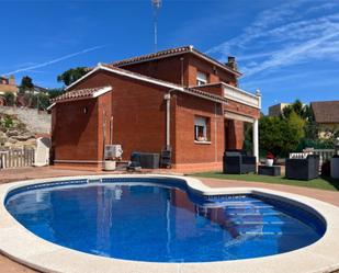 Swimming pool of House or chalet to rent in Rubí  with Air Conditioner, Terrace and Swimming Pool