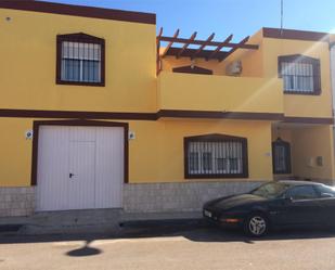 Exterior view of Single-family semi-detached for sale in Níjar  with Air Conditioner, Terrace and Balcony