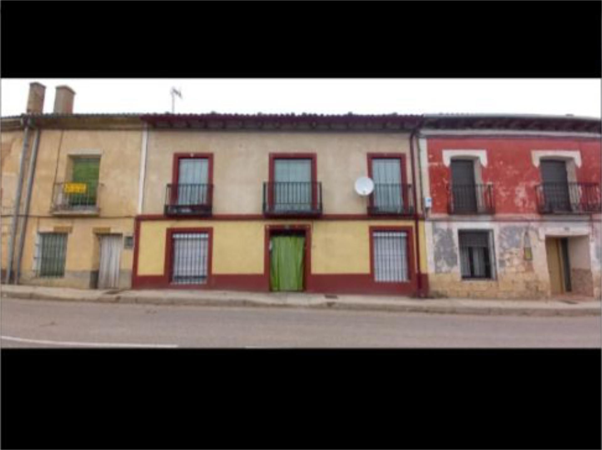 Vista exterior de Pis en venda en Villavaquerín amb Balcó