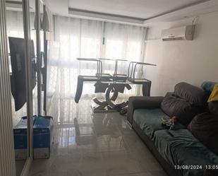 Flat for sale in Badalona  with Air Conditioner