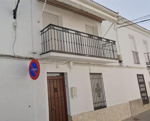 Vista exterior de Casa adosada en venda en Villa del Río amb Terrassa i Balcó