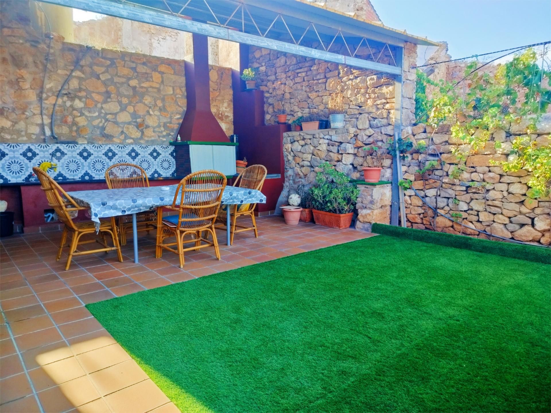 Terrassa de Finca rústica en venda en Costur amb Calefacció, Parquet i Terrassa