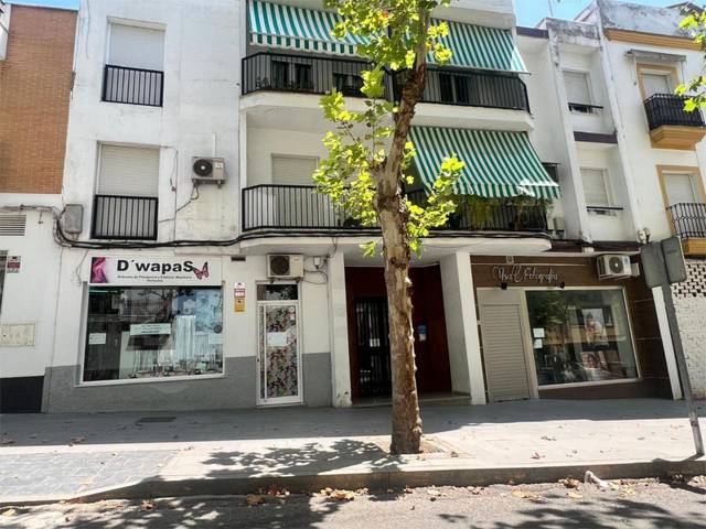 Local comercial en Alquiler en Avenida de la Feria, 11 en Villamartín