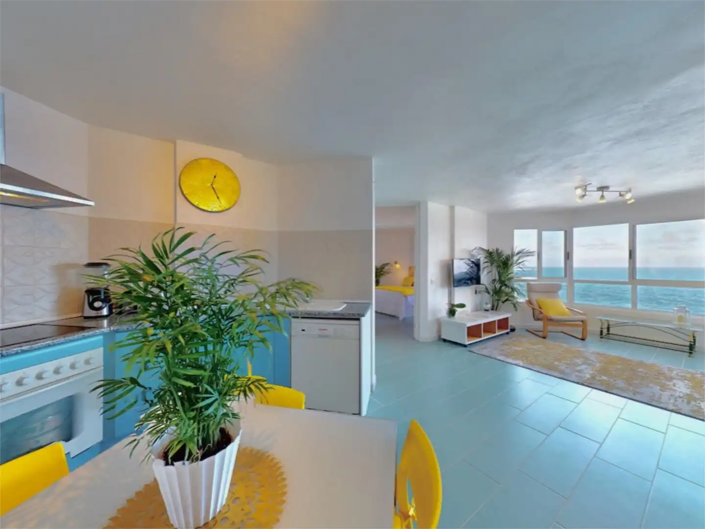 Piso en venta en Avenida Marítima, 2, Los Silos Habitación de Piso en venta en Los Silos con Jardín privado, Piscina y Amueblado