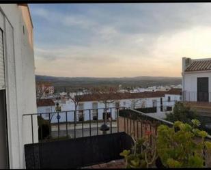 Vista exterior de Casa o xalet de lloguer en Osuna amb Terrassa