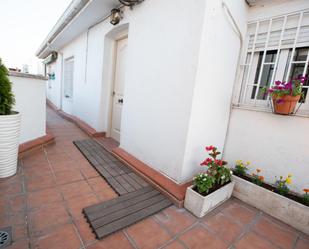 Exterior view of Attic to rent in  Madrid Capital  with Air Conditioner and Terrace