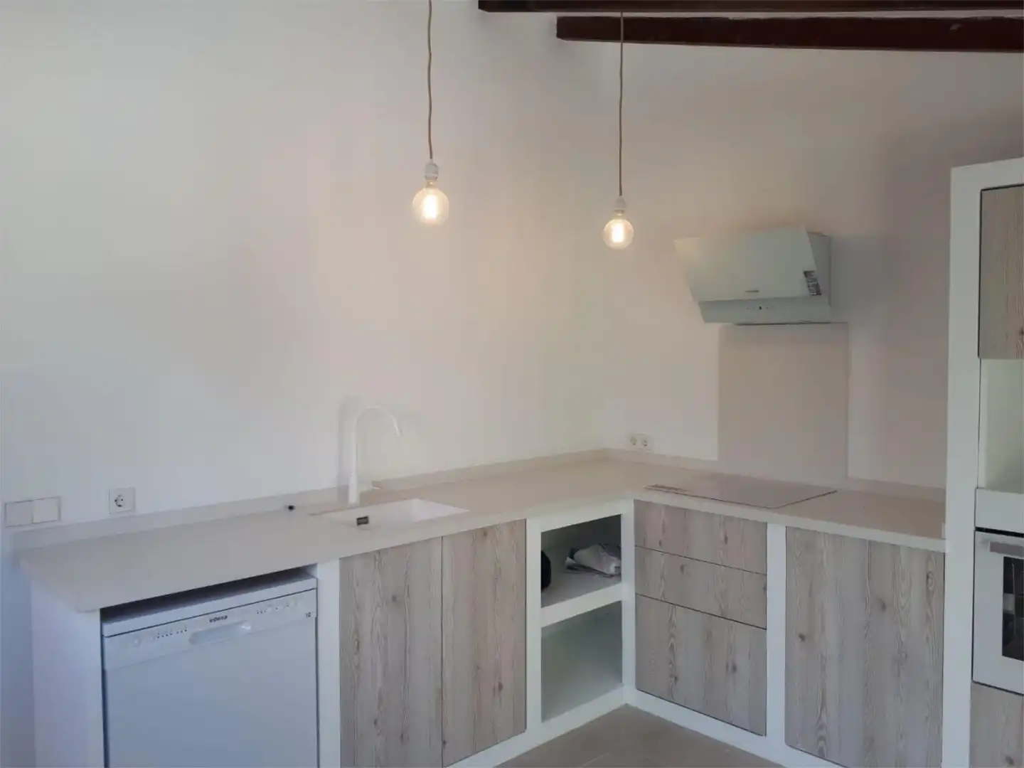 Küche von Einfamilien-Reihenhaus zum Verkauf in Campanet mit Klimaanlage, Terrasse und Schwimmbad