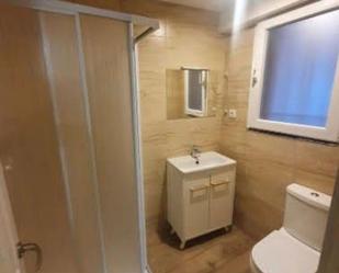 Bathroom of Planta baja for sale in Medina del Campo