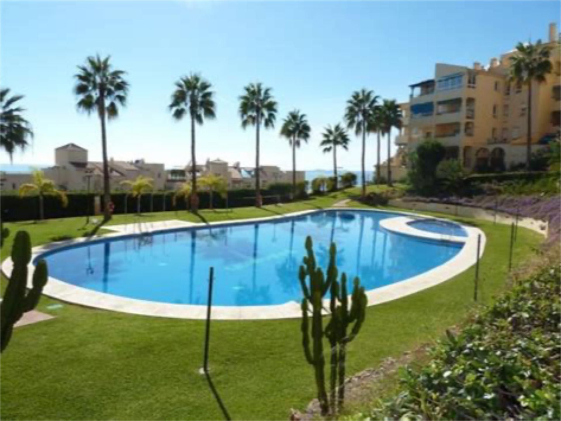 Piscina de Apartament de lloguer en Benalmádena amb Aire condicionat, Terrassa i Piscina