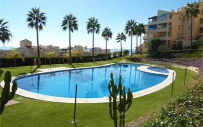 Apartamento en alquiler en hacienda torrequebrada