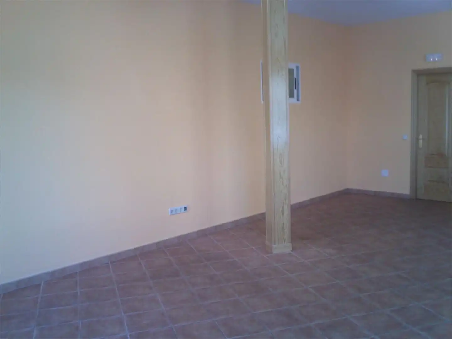 Local de alquiler en Valdemorillo con Aire acondicionado y Amueblado