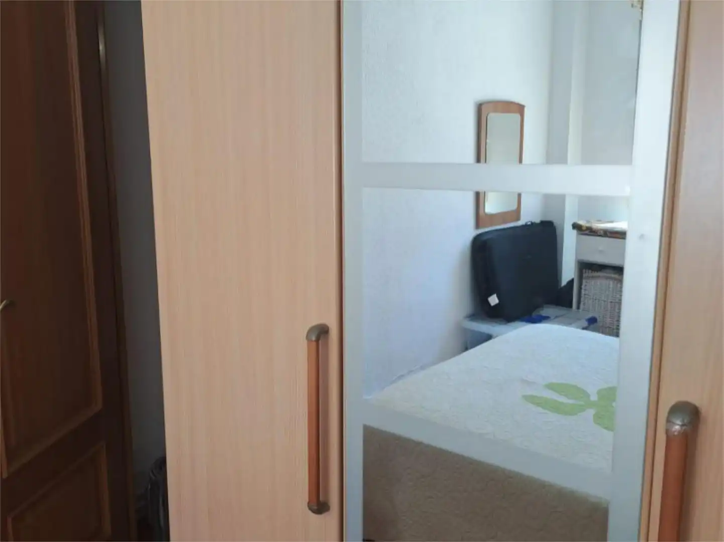 Habitación de Piso de alquiler en Albacete con Calefacción, Amueblado y Videoportero