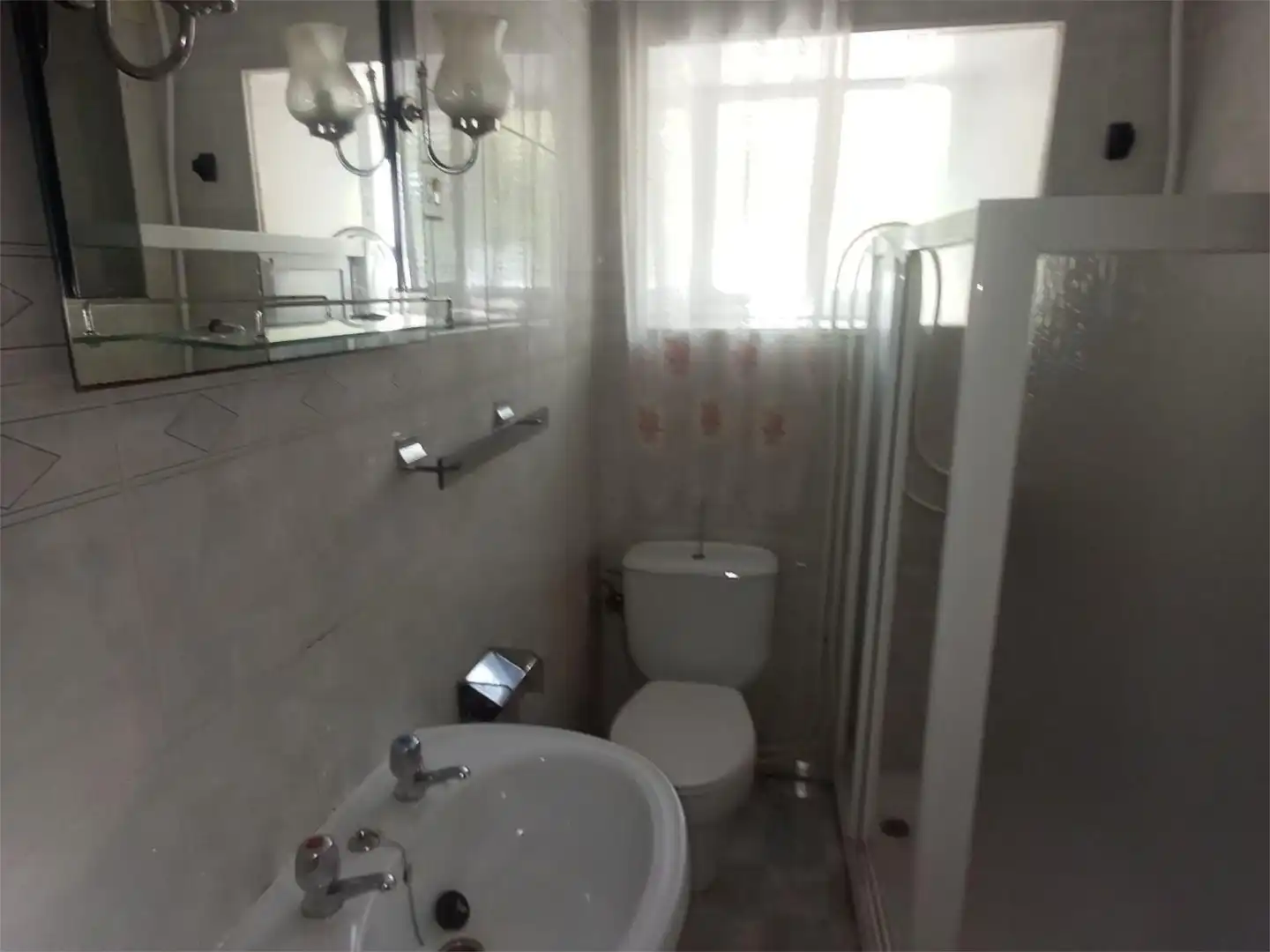 Flat for sale in Calle las Olivas, 112, Aldeanueva del Camino Bathroom of Flat for sale in Aldeanueva del Camino