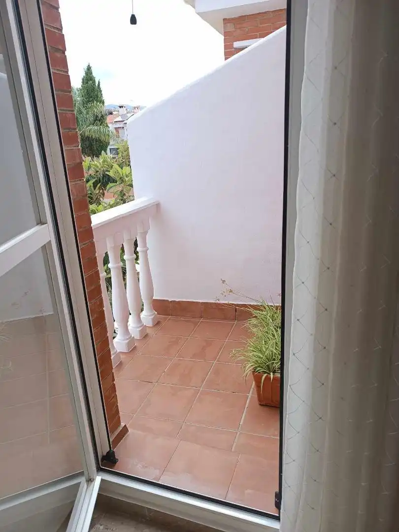 Casa o xalet en venda a Calle de los Cooperantes, 10, Manantiales - Lagar - Cortijo Terrassa de Casa o xalet en venda en Alhaurín de la Torre amb Aire condicionat, Calefacció i Jardí privat