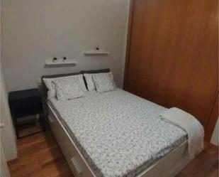 Bedroom of Flat to rent in Valverde del Majano