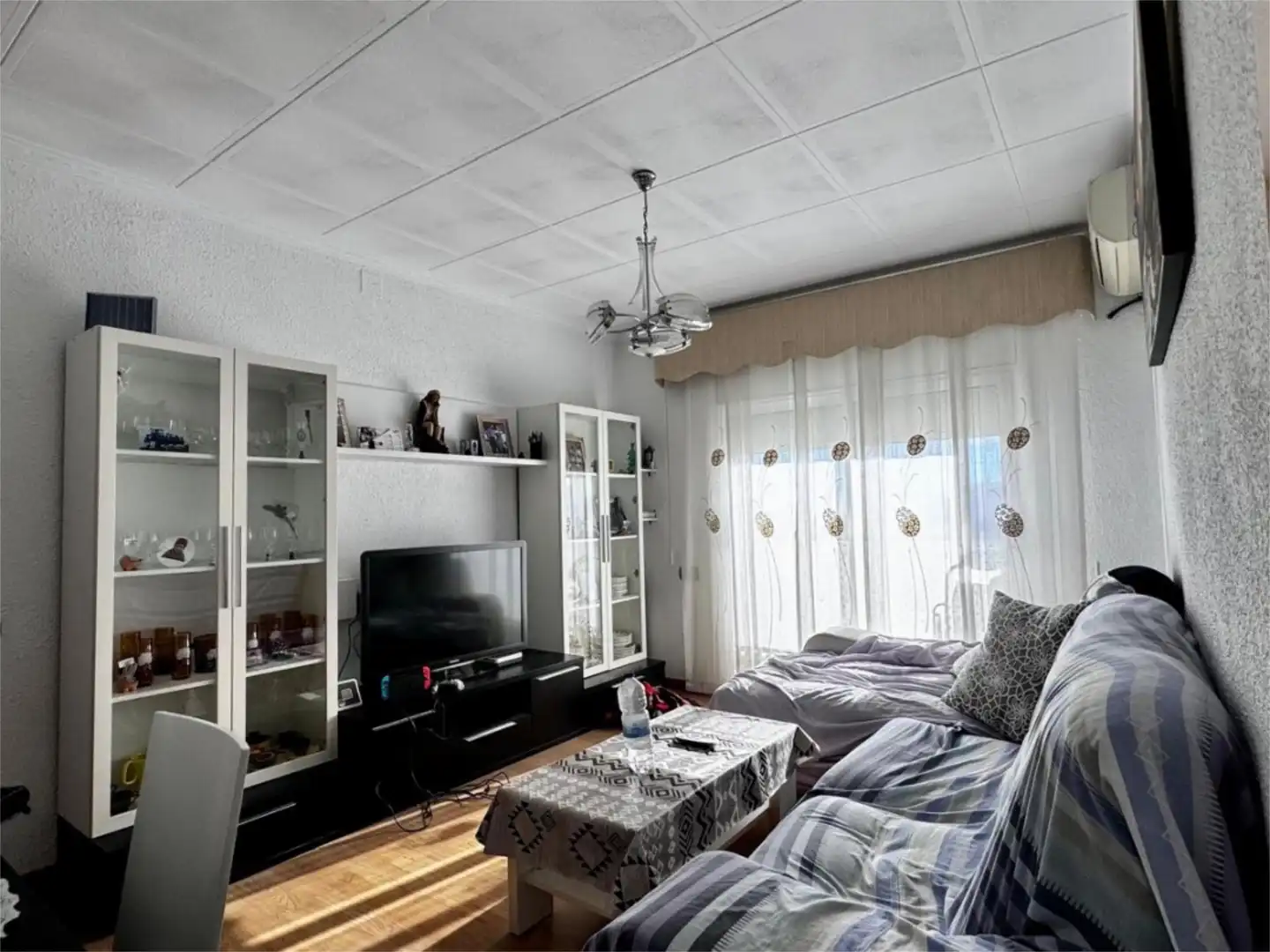 Piso en venta en Carrer de la Constància, 8, Can Clota Sala de estar de Piso en venta en Esplugues de Llobregat con Balcón