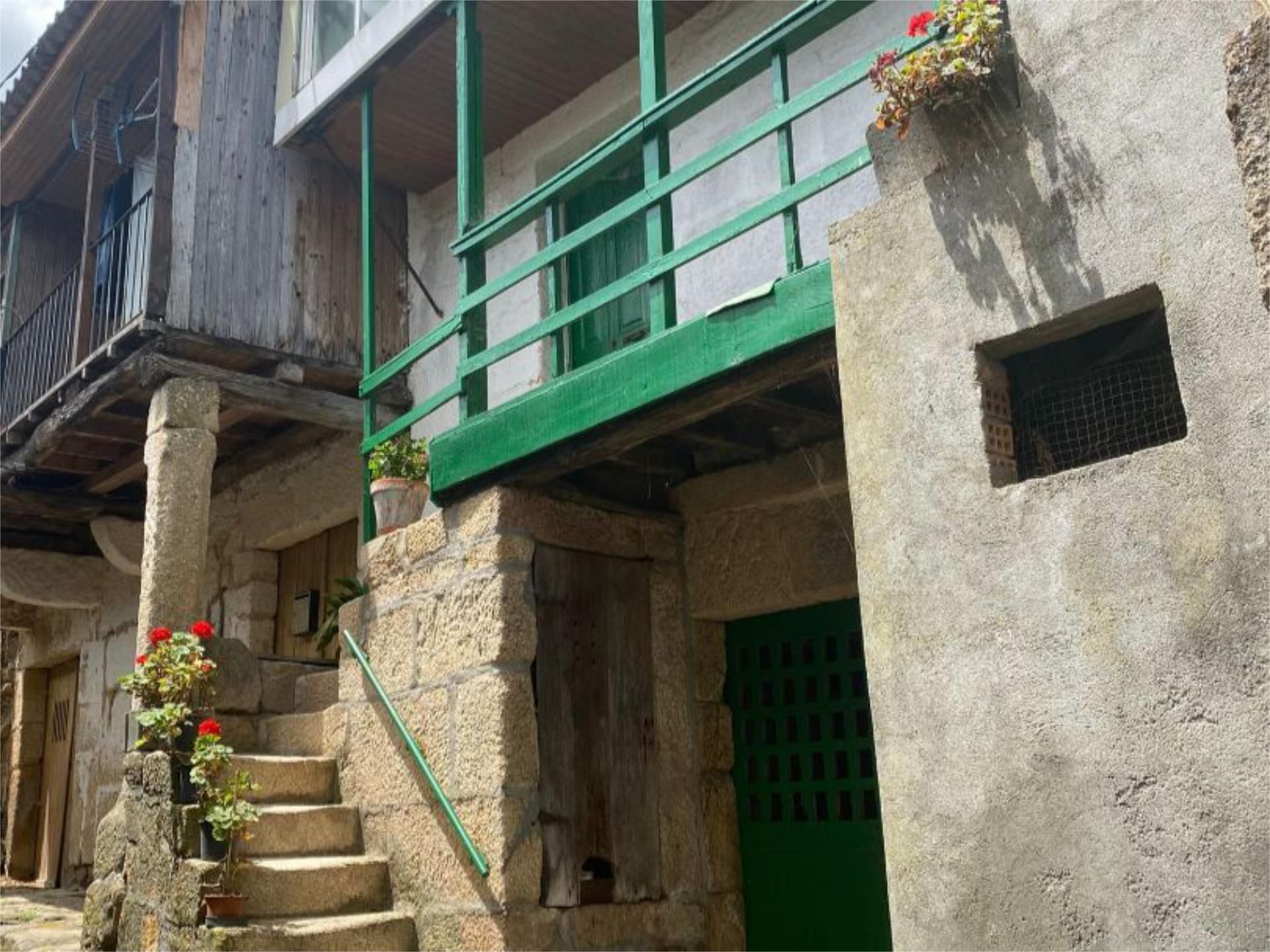 Exterior view of Single-family semi-detached for sale in Ribadavia