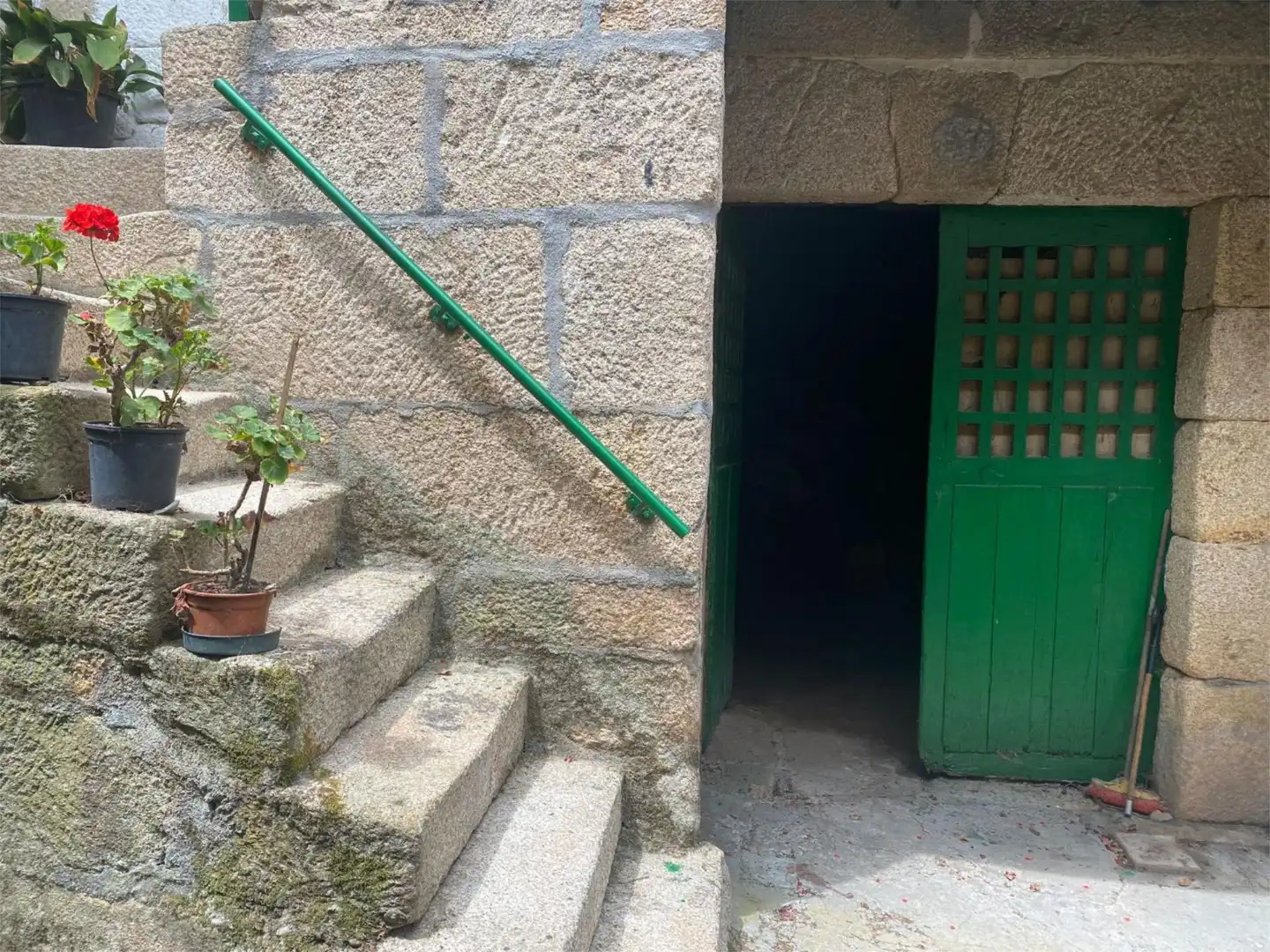 Casa adosada en venta en Carretera de Sampaio, Ribadavia Vista exterior de Casa adosada en venta en Ribadavia