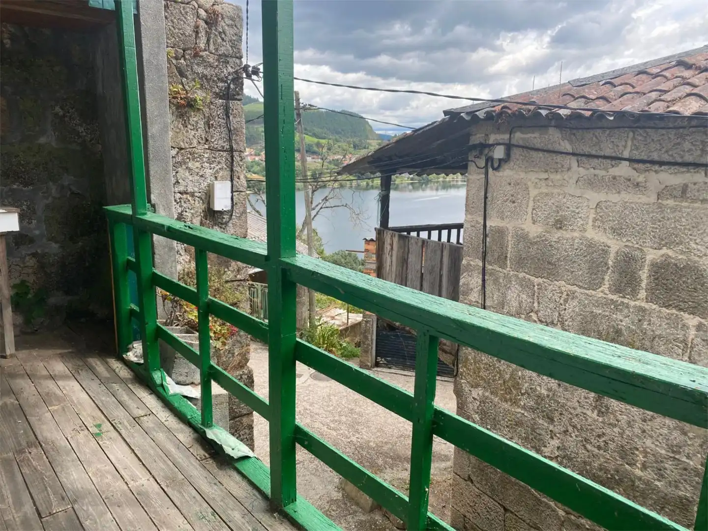 Casa adosada en venta en Carretera de Sampaio, Ribadavia Terraza de Casa adosada en venta en Ribadavia