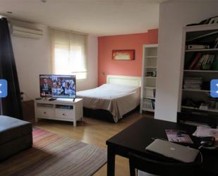 Bedroom of Attic to rent in  Barcelona Capital  with Air Conditioner, Terrace and Balcony