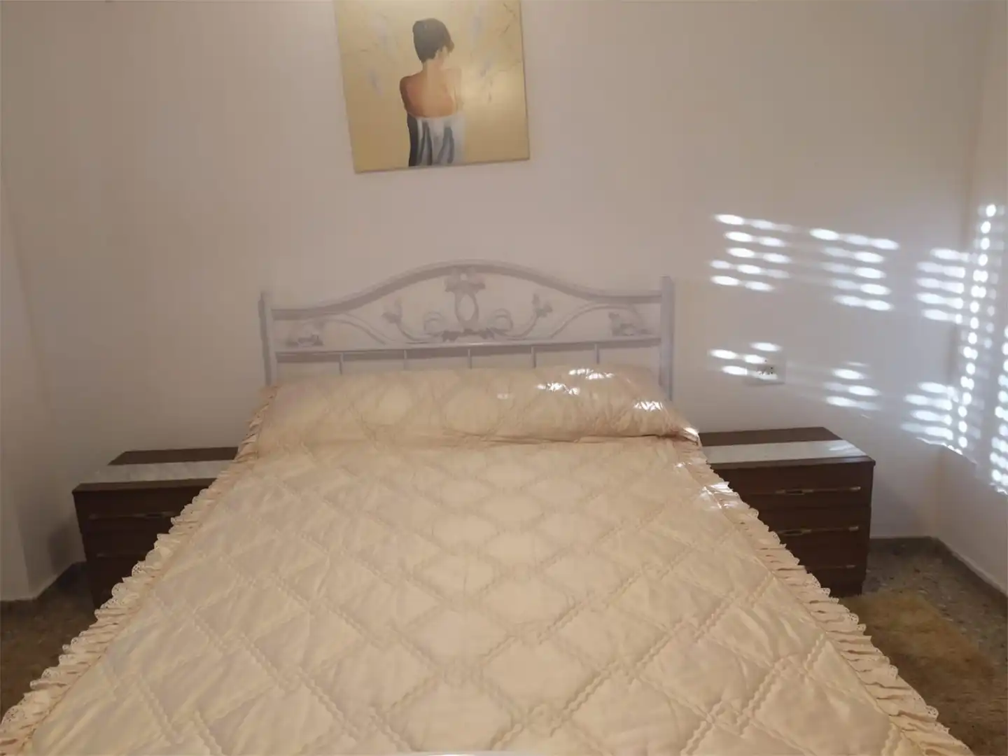 Bedroom of Flat for share in Alzira  with Oven, Washing machine and Microwave