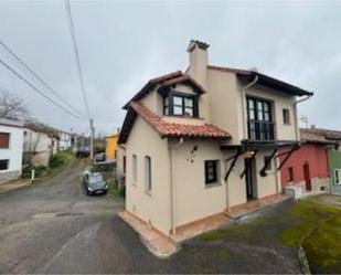 Exterior view of Single-family semi-detached for sale in Caravia