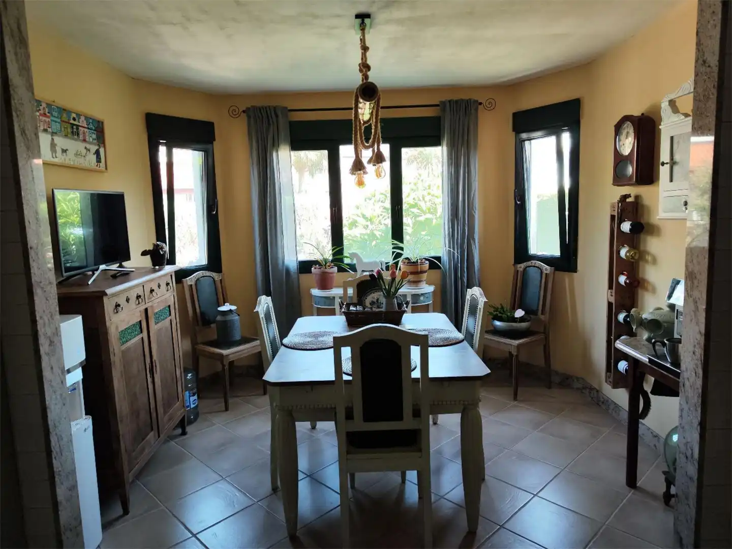 Casa o xalet en venda a Combarro, 1, Santa Comba Menjador de Casa o xalet en venda en Santa Comba amb Aire condicionat, Calefacció i Jardí privat