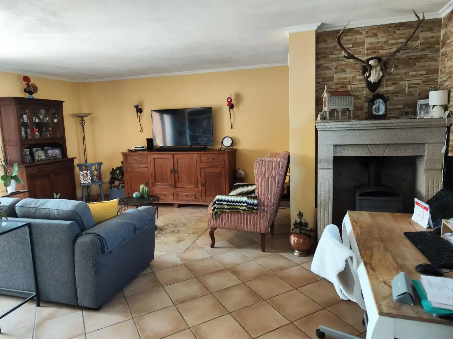 Casa o xalet en venda a Combarro, 1, Santa Comba Sala d'estar de Casa o xalet en venda en Santa Comba amb Aire condicionat, Calefacció i Jardí privat