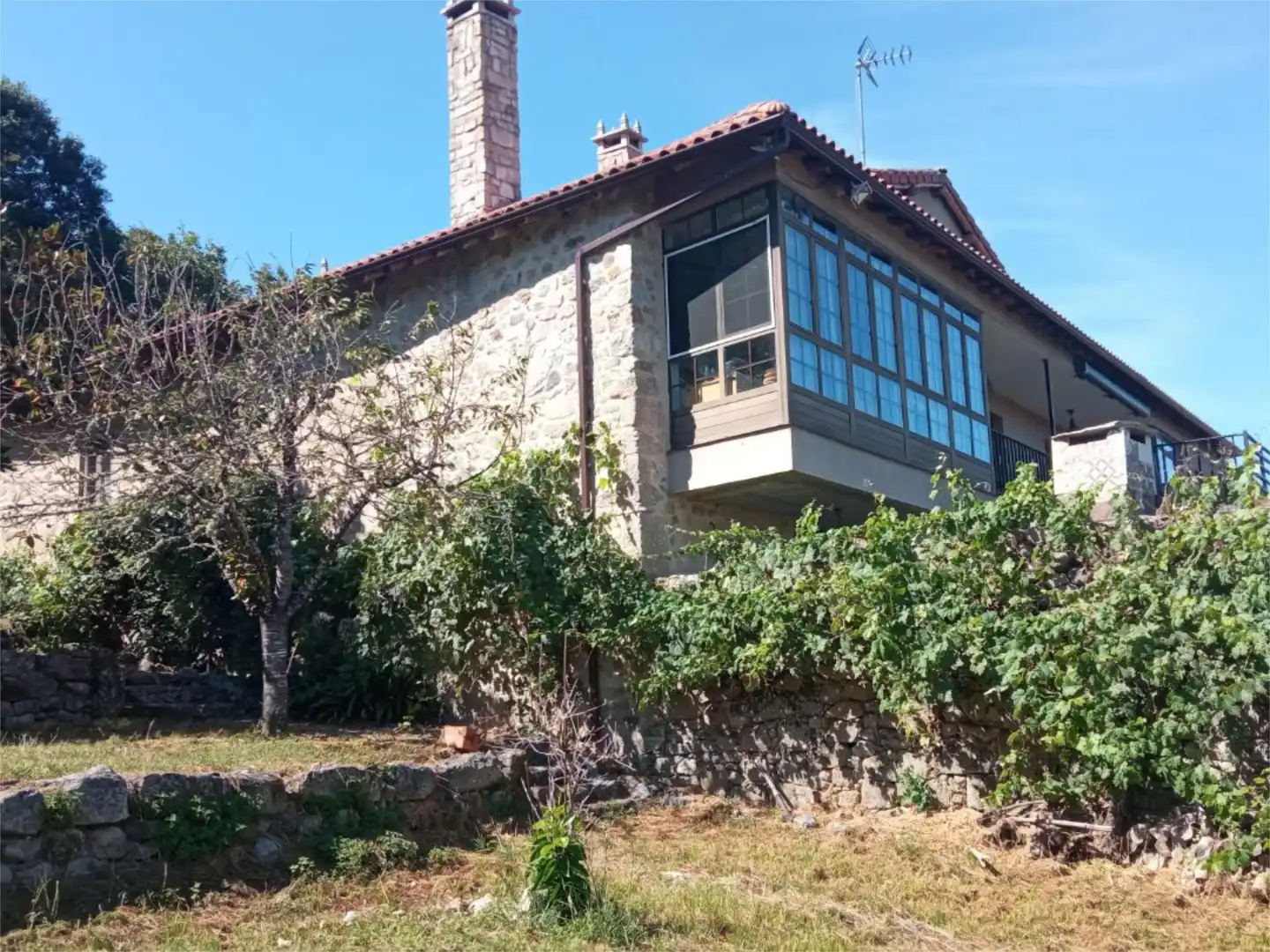 Vista exterior de Finca rústica en venda en Pantón amb Calefacció, Jardí privat i Terrassa