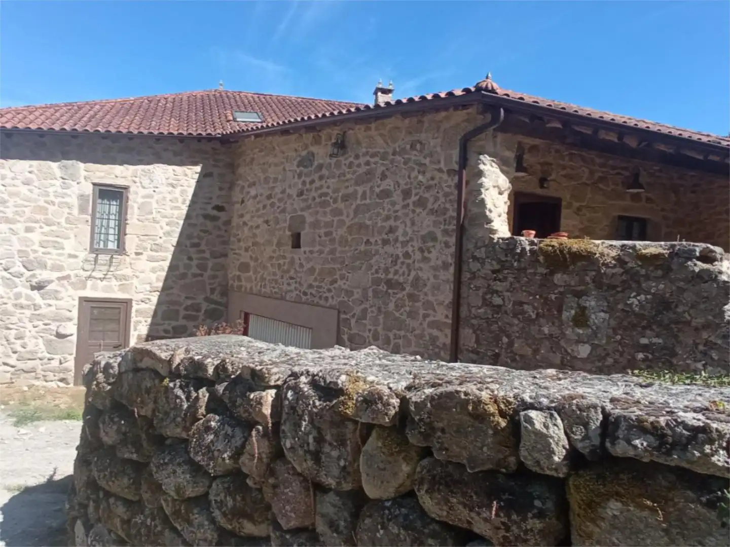Vista exterior de Finca rústica en venda en Pantón amb Calefacció, Jardí privat i Terrassa