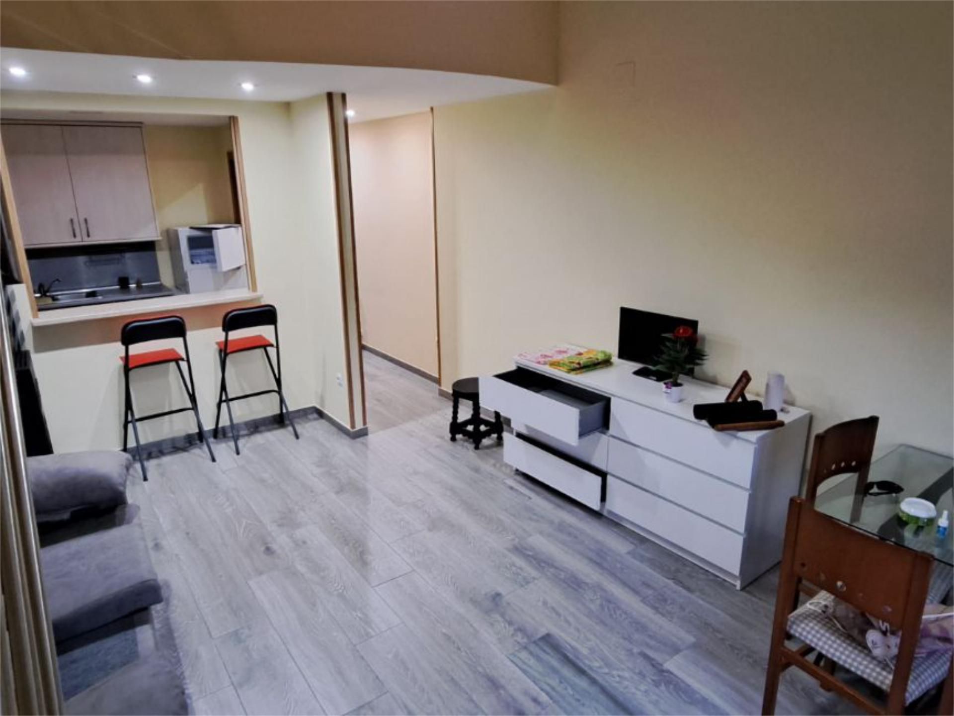 Flat to rent in Valdepeñas  with Heating, Furnished and Balcony