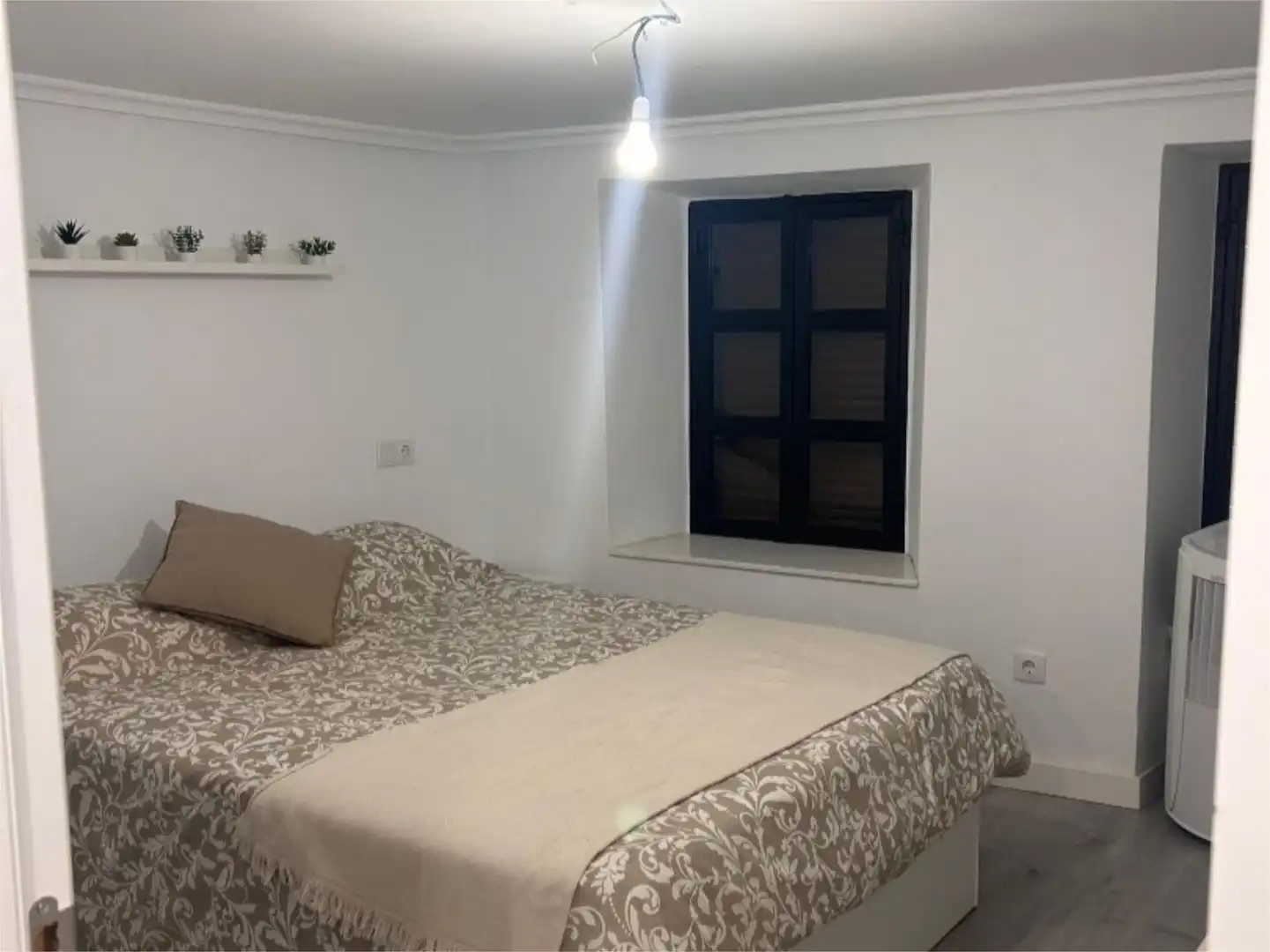 Schlafzimmer von Einfamilien-Reihenhaus zum Verkauf in Perales del Puerto mit Terrasse, Abstellraum und Möbliert