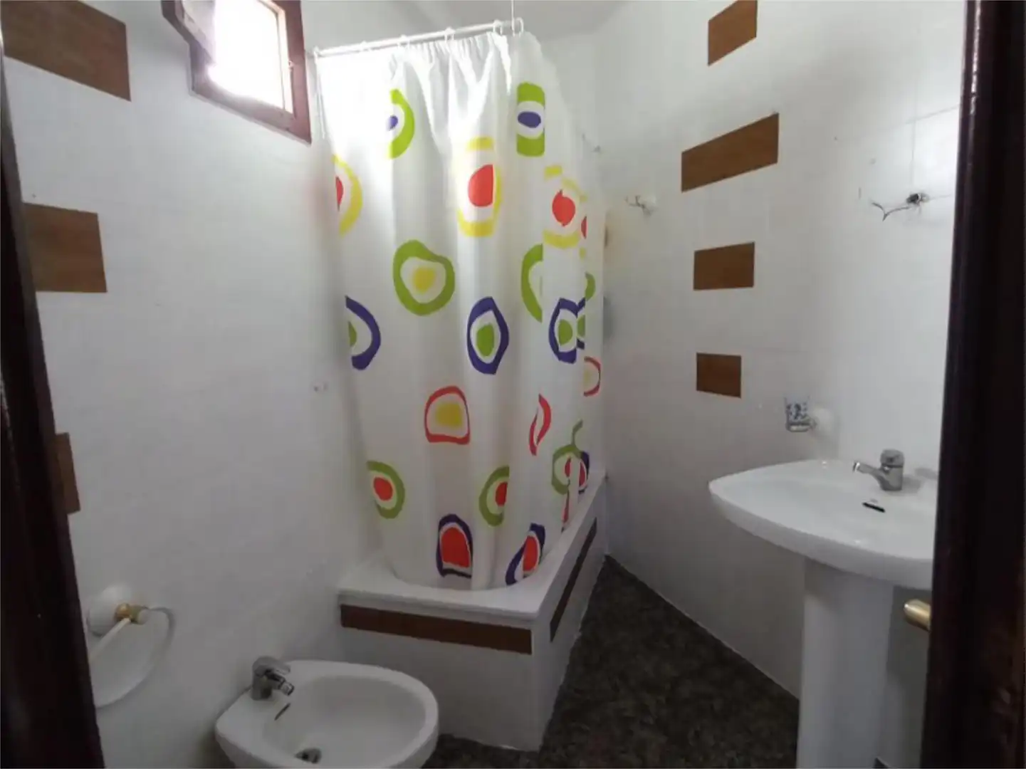 Flat for sale in Avenida Linares, 5, Torreblascopedro Bathroom of Flat for sale in Torreblascopedro with Terrace, Storage room and Balcony