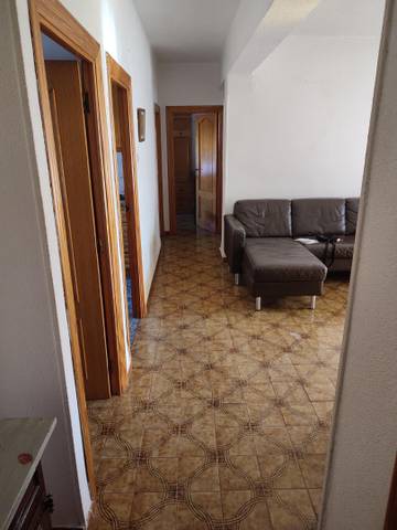 Piso en Alquiler en Calle Escuelas, 1 en Alumbres - Escombreras