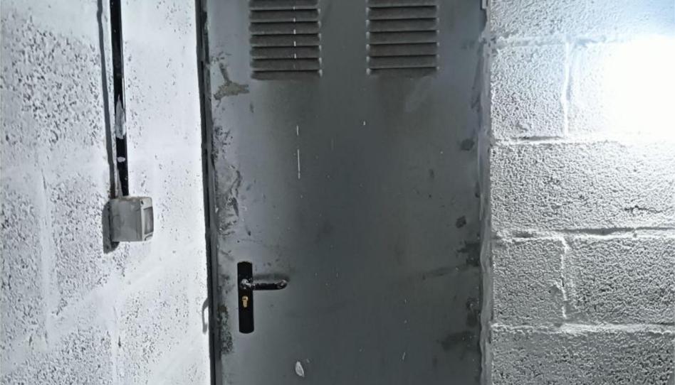 Photo 1 of Box room to rent in Calle Los Pedruscos, 1, Parque Holandés, Las Palmas