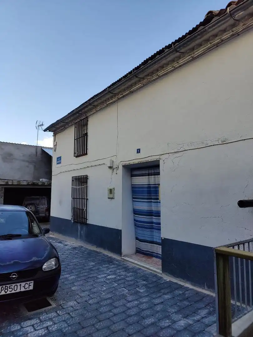 Piso en venta en Calle Pino Galapan, 1, Santiago-Pontones Vista exterior de Piso en venta en Santiago-Pontones