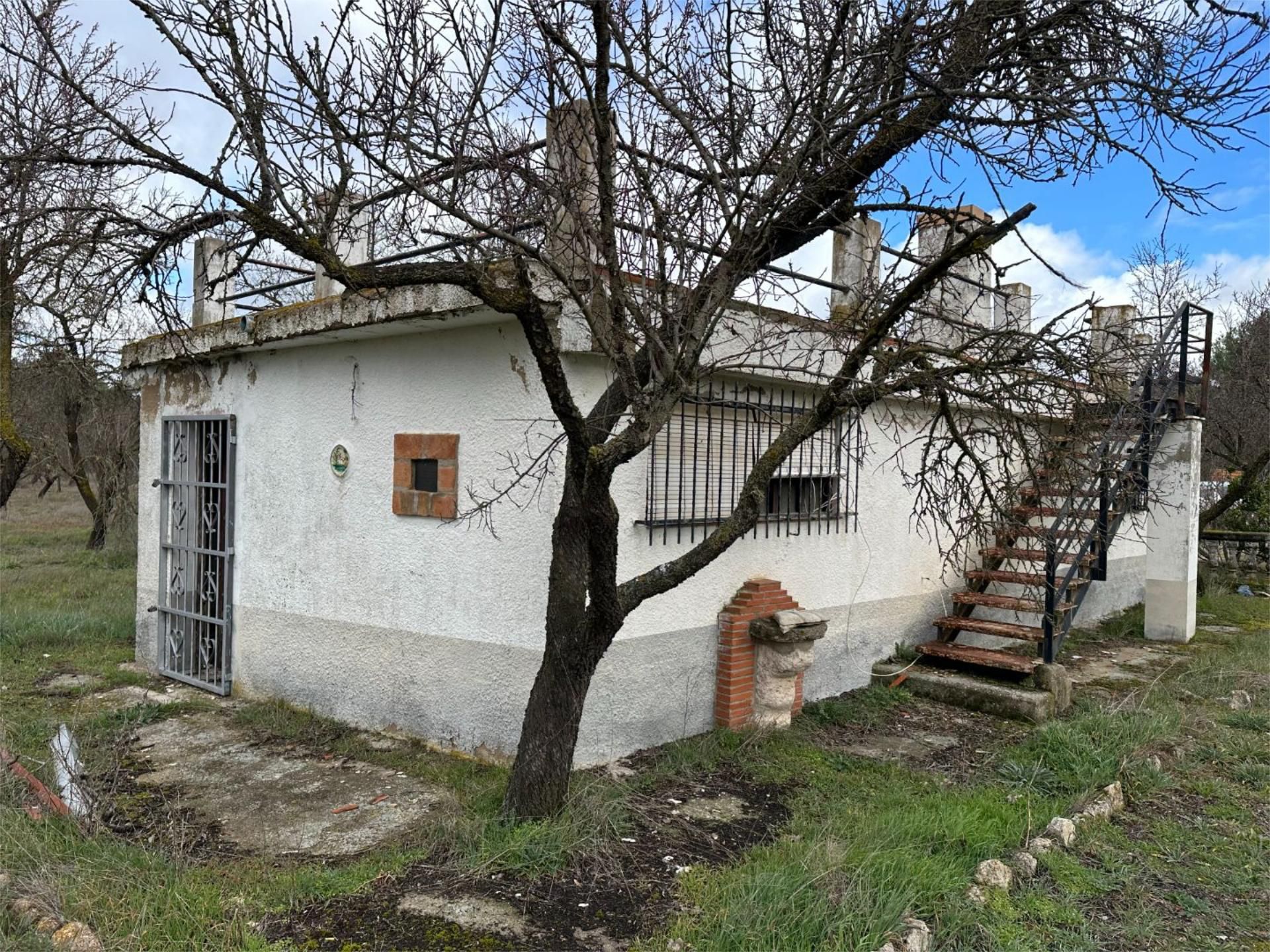 Exterior view of Flat for sale in Serrada