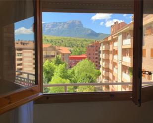 Bedroom of Flat for sale in Jaca  with Terrace and Swimming Pool