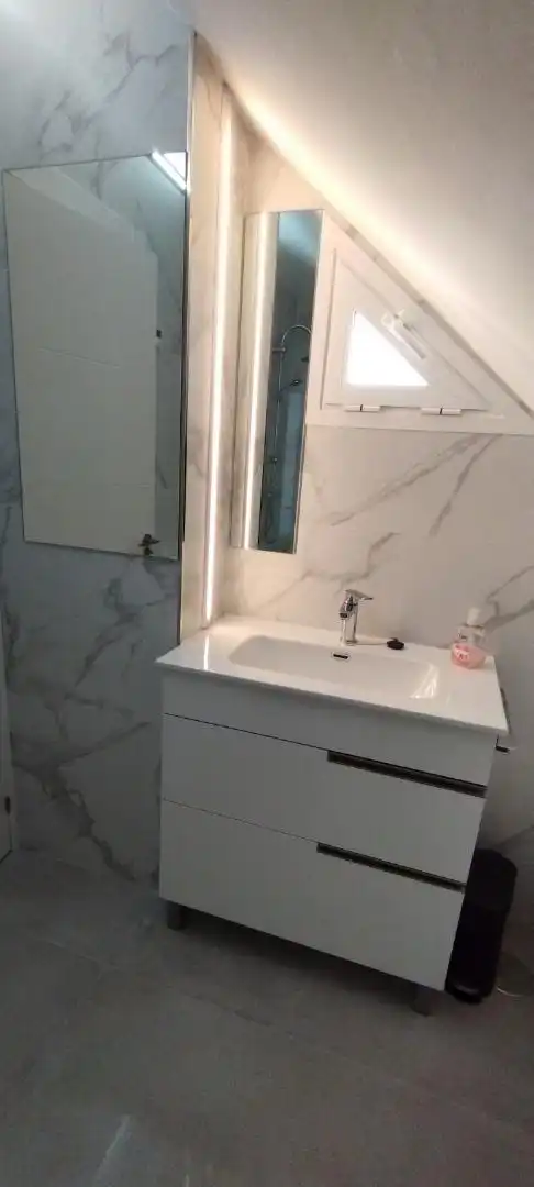 Baño de Piso de alquiler en Úbeda con Aire acondicionado, Calefacción y Terraza