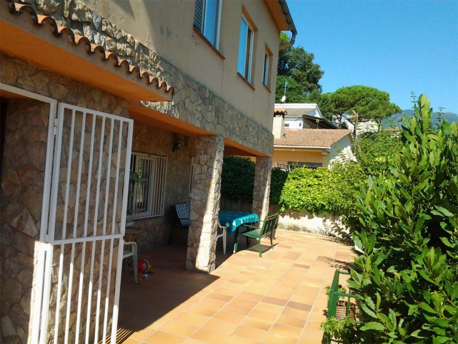 Jardí de Casa o xalet en venda en Riells i Viabrea amb Terrassa i Balcó