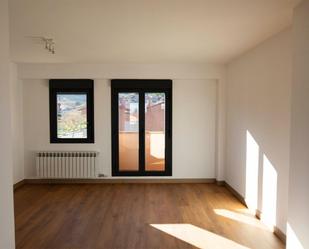 Living room of Single-family semi-detached for sale in Ventosa  with Terrace and Balcony